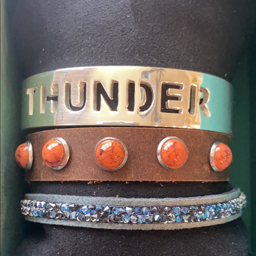 Nwot Okc Thunder Stack - image 1